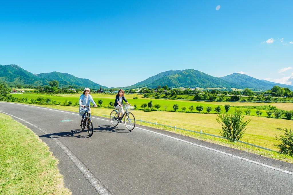 Hotel Kikunoyu Maniwa Екстериор снимка